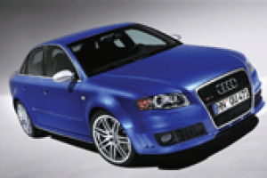 Audi RS4-neu